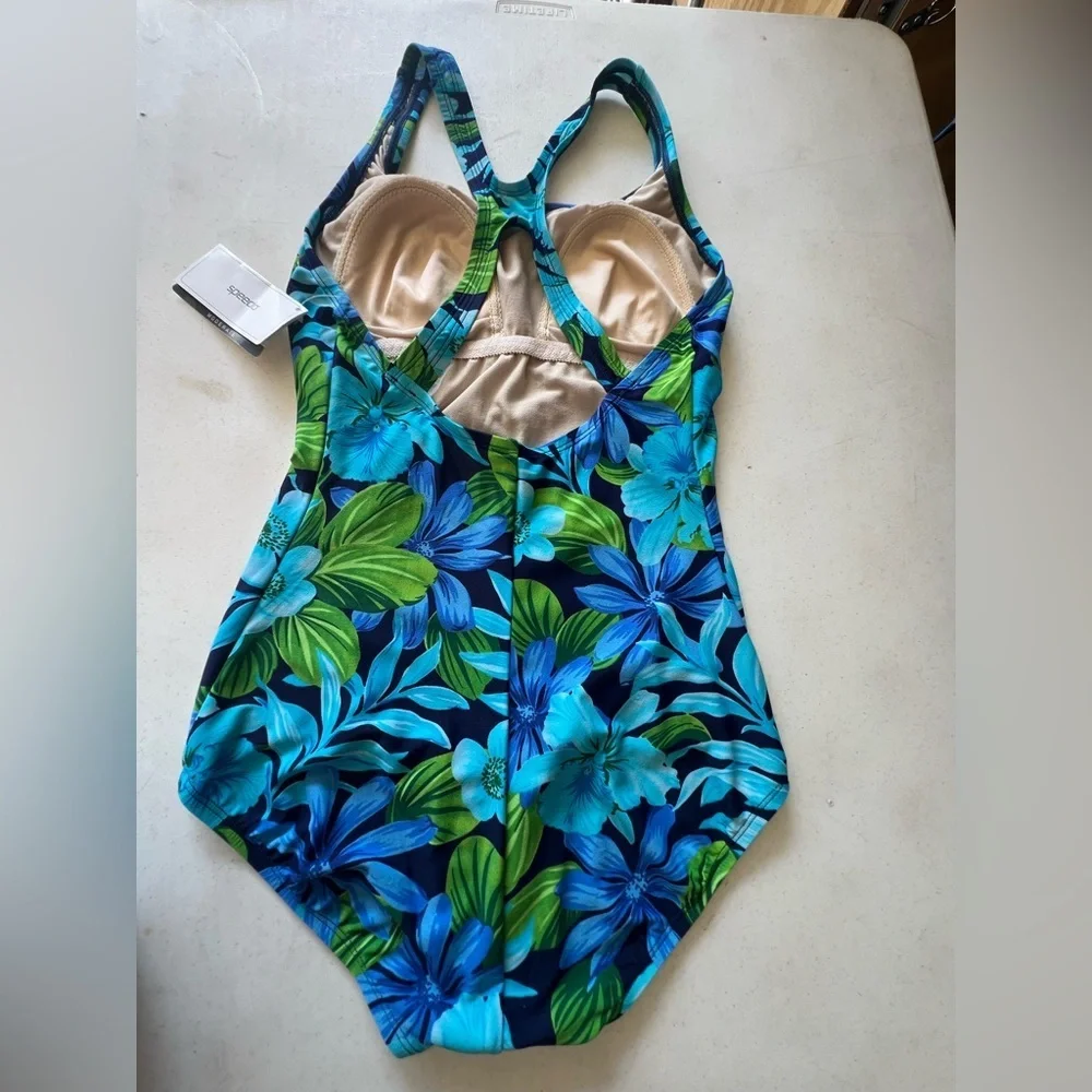 SPEEDO WOMAN’S SIZE 12 BLUE & GREEN FLORAL ONE-PIECE SWIMSUIT.  NWT  NOT PADDED